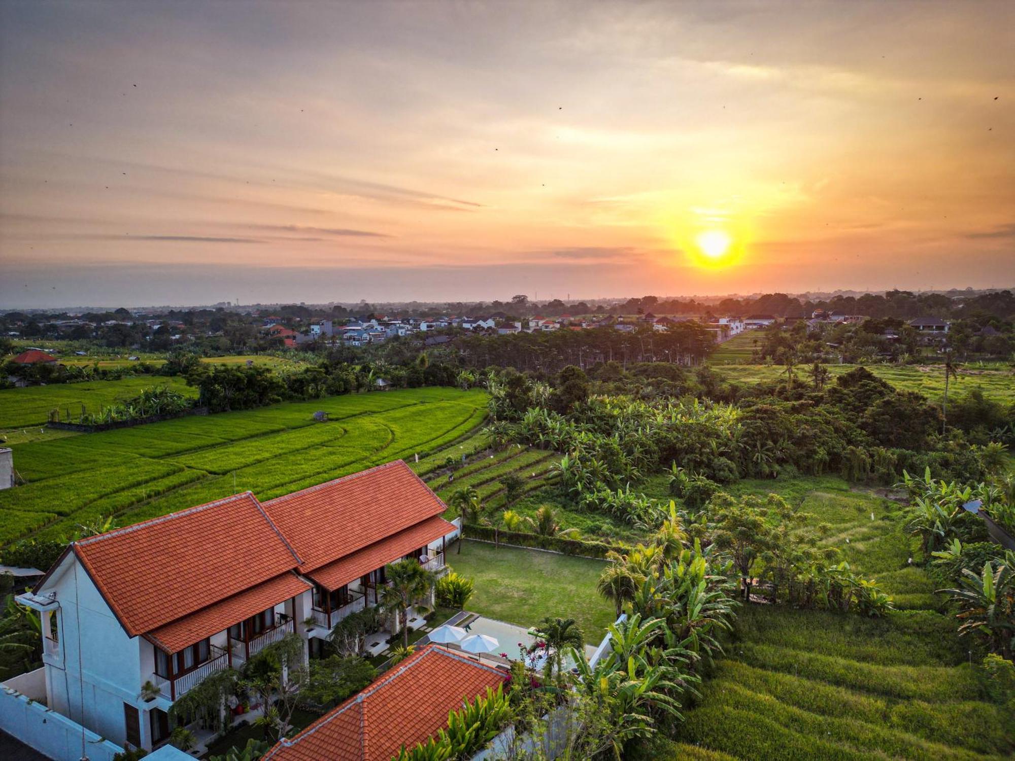 Eden Guest House Canggu Exterior foto